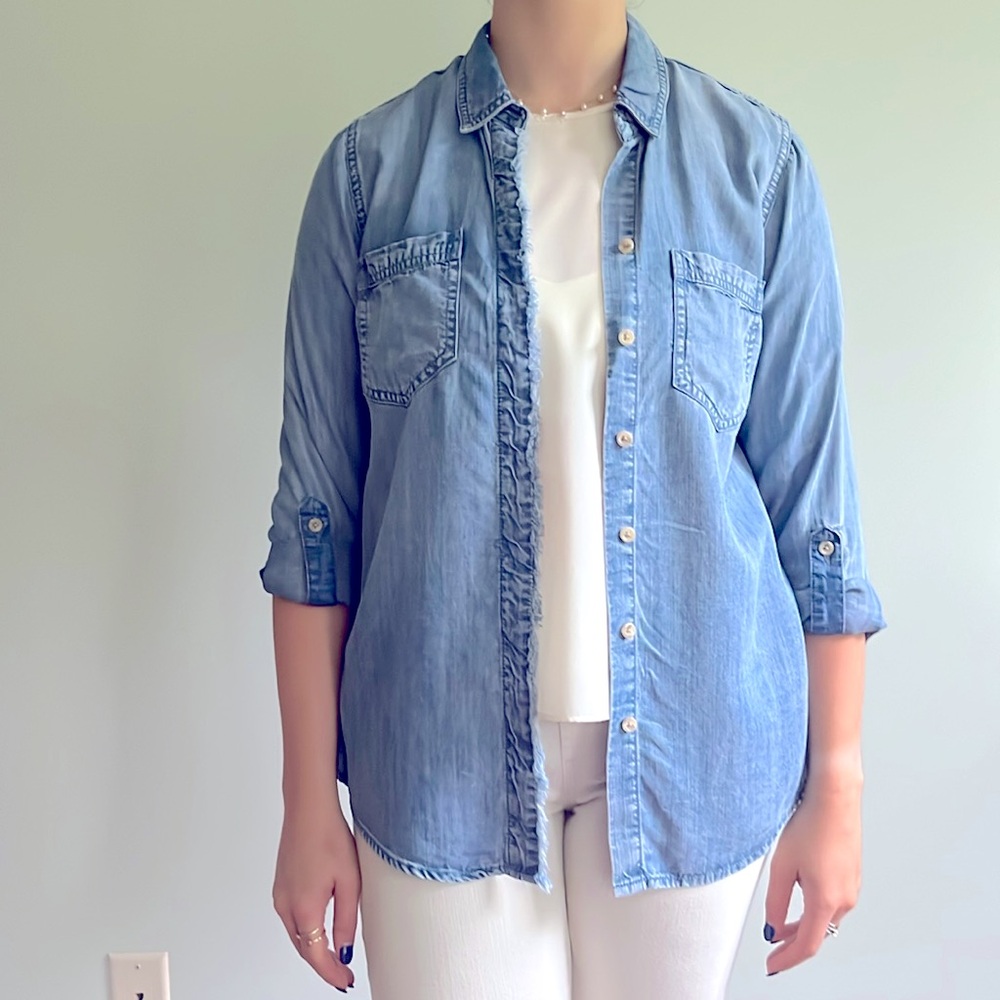 Medium wash Jean fringed shirt